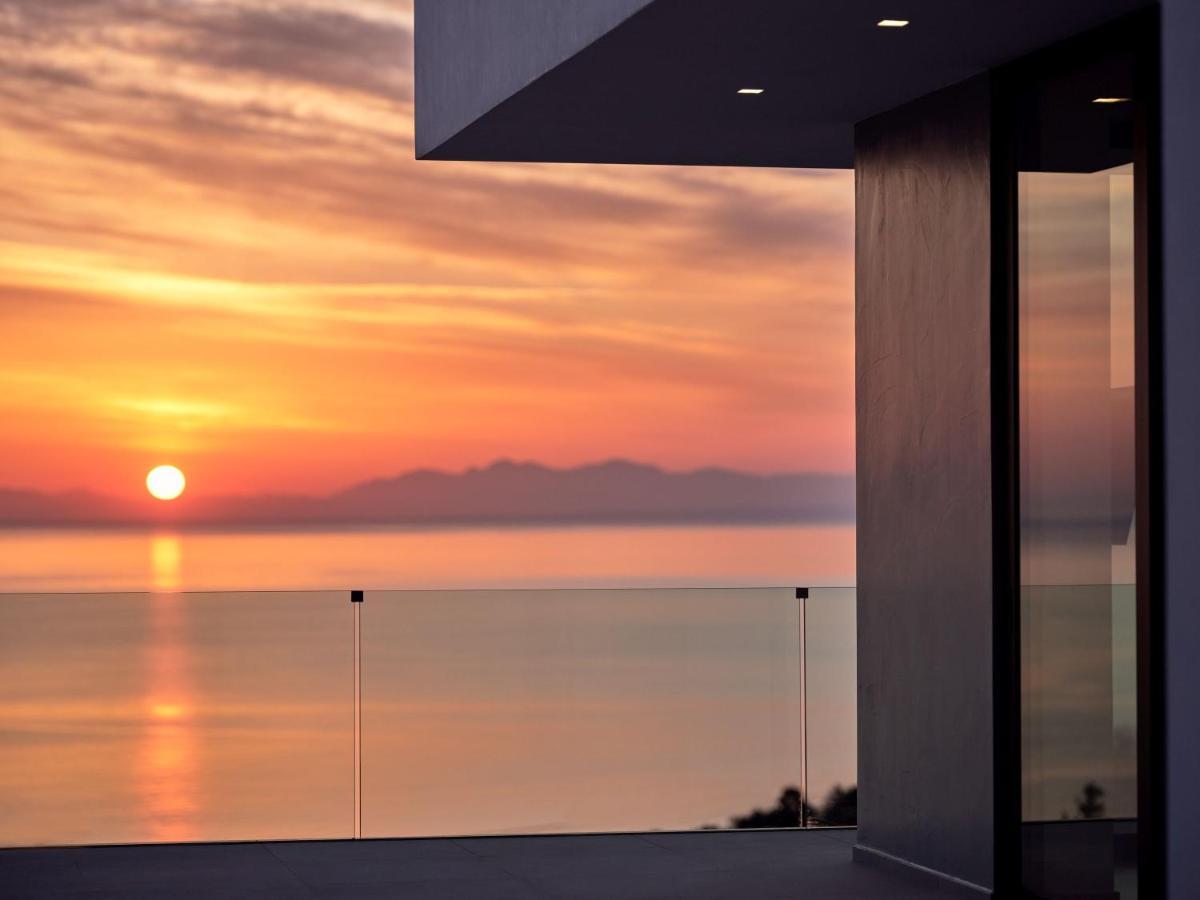 The Sall Villa - Private Pool And Breathtaking Views, By Zantewize Агиос-Николаос Экстерьер фото